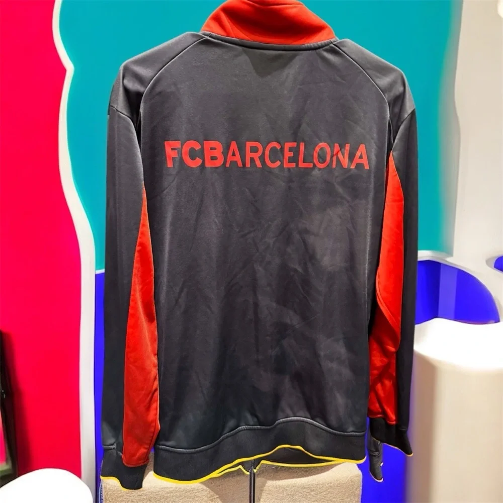 FC Barcelona Black and Red Track Jacket MEDIUM collard